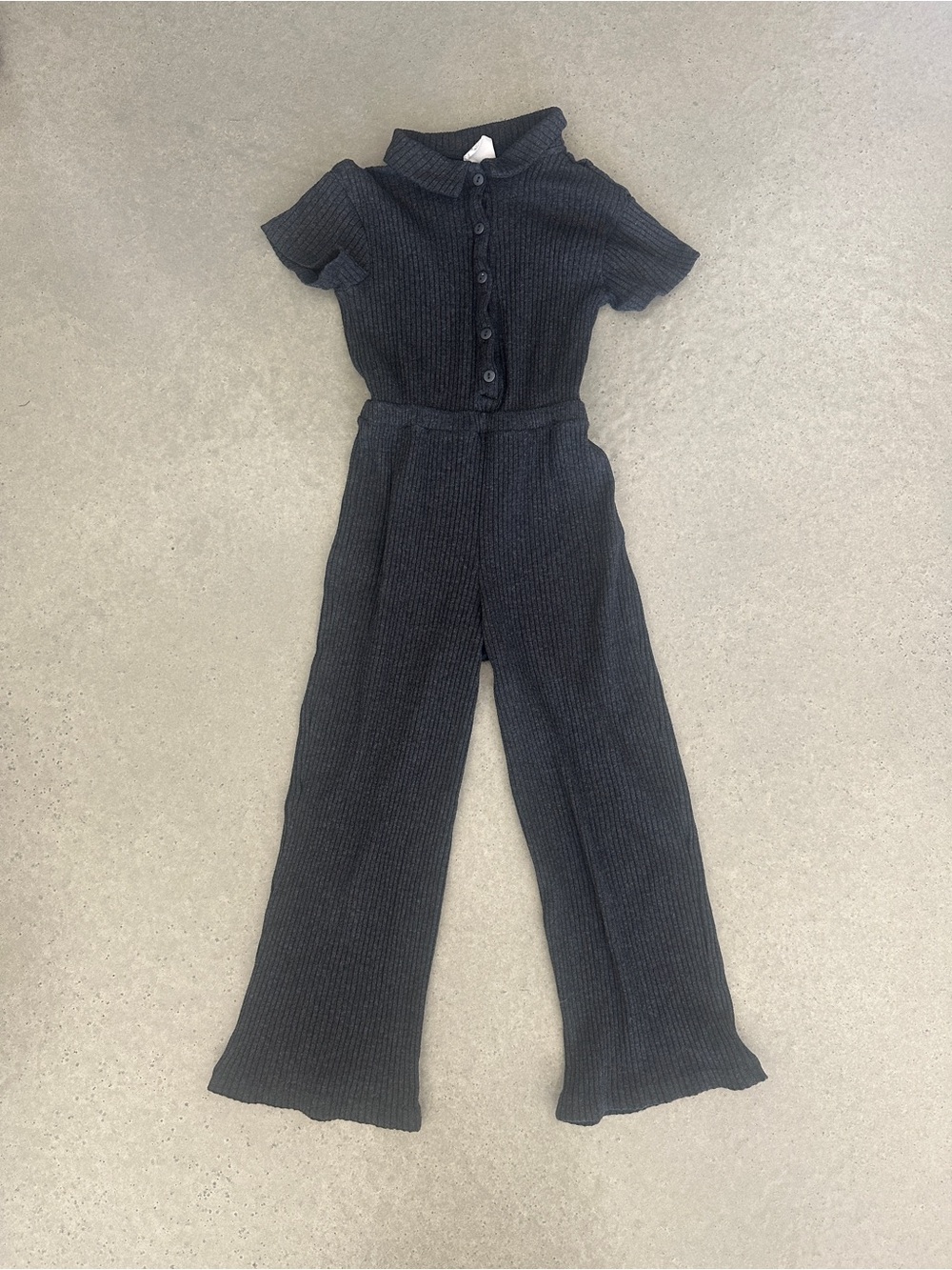 Zara Girls Dark Gray Ribbed Short-Sleeve Jumpsuit — size 8
